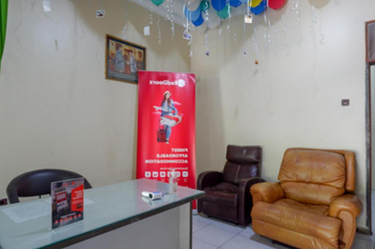 Reddoorz Near Rsud Kudus Hotel Exterior photo