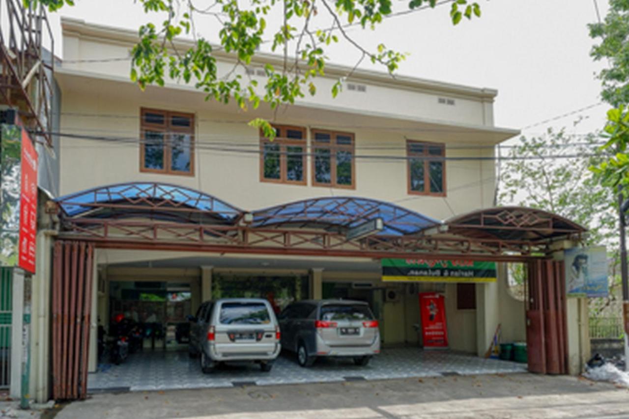 Reddoorz Near Rsud Kudus Hotel Exterior photo